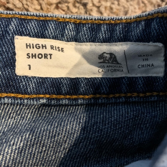 Bullhead Denim Co Denim Jean High Rise Shorts - Picture 4 of 8